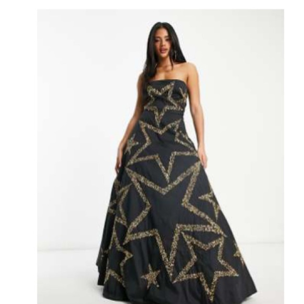 Elegant Black and Gold Starry Evening Gown
